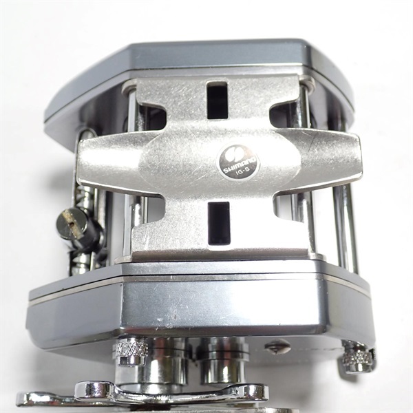 バンタム１０００Ｌ（右）